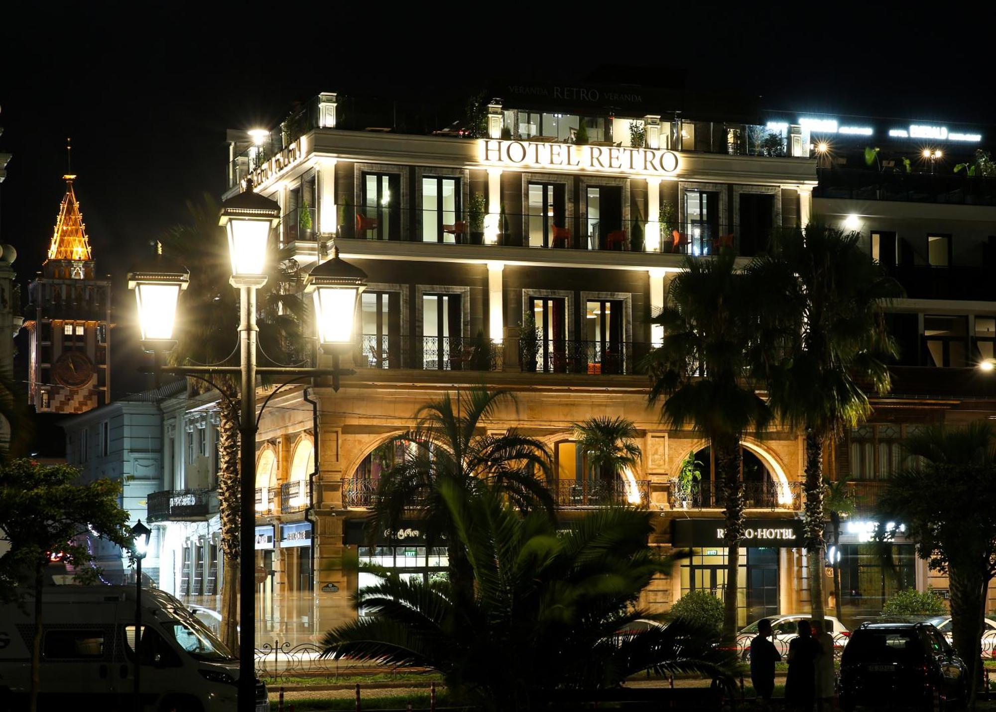 Hotel Retro Batumi Exterior photo