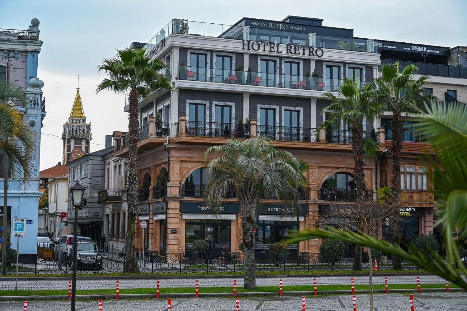 Hotel Retro Batumi Exterior photo