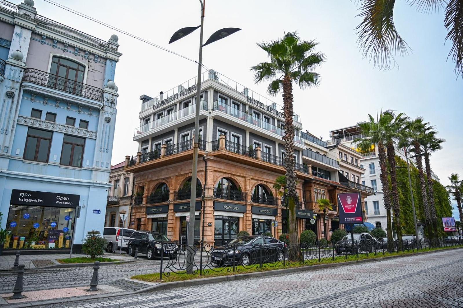 Hotel Retro Batumi Exterior photo