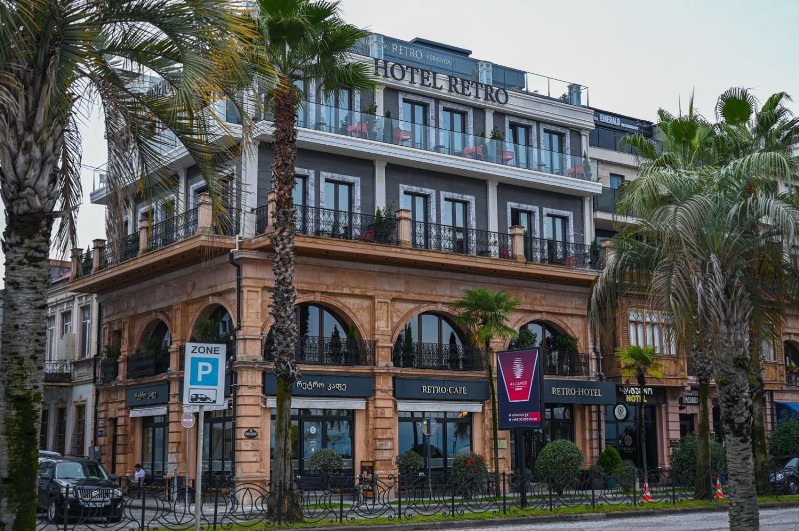 Hotel Retro Batumi Exterior photo